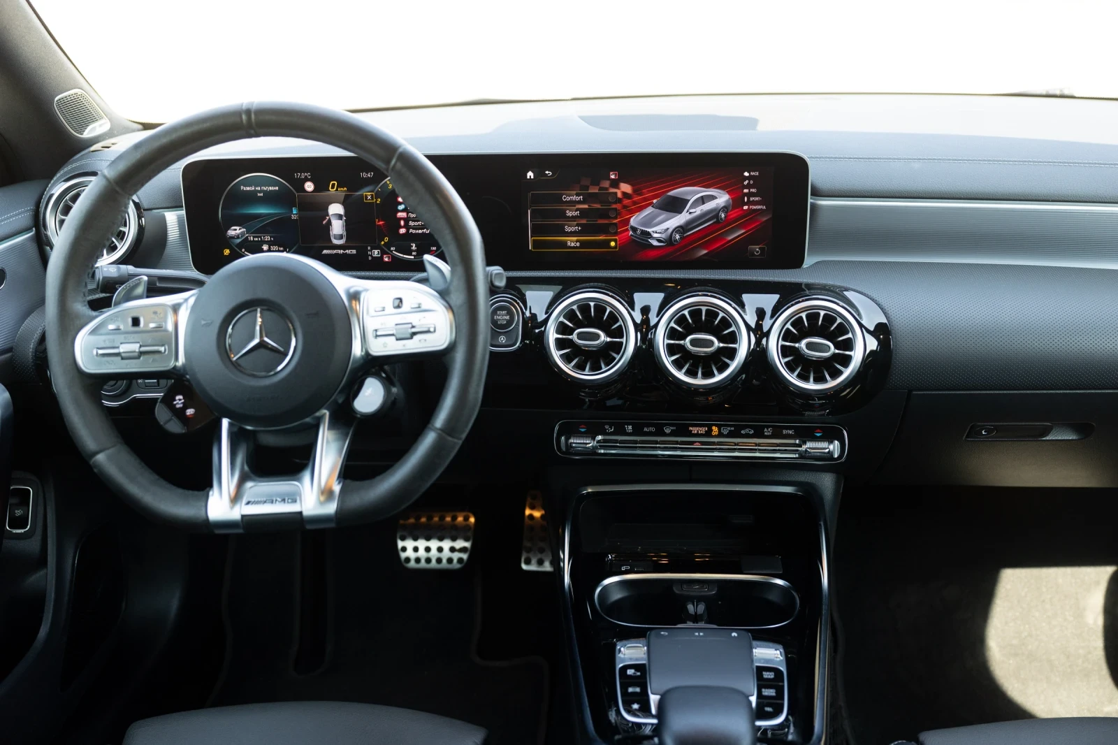 Mercedes-Benz CLA 45 AMG 4Matic+ | 421 HP | ������ | CLA 45 S AMG | 2.0L | Mobile.bg � ����������� 11
