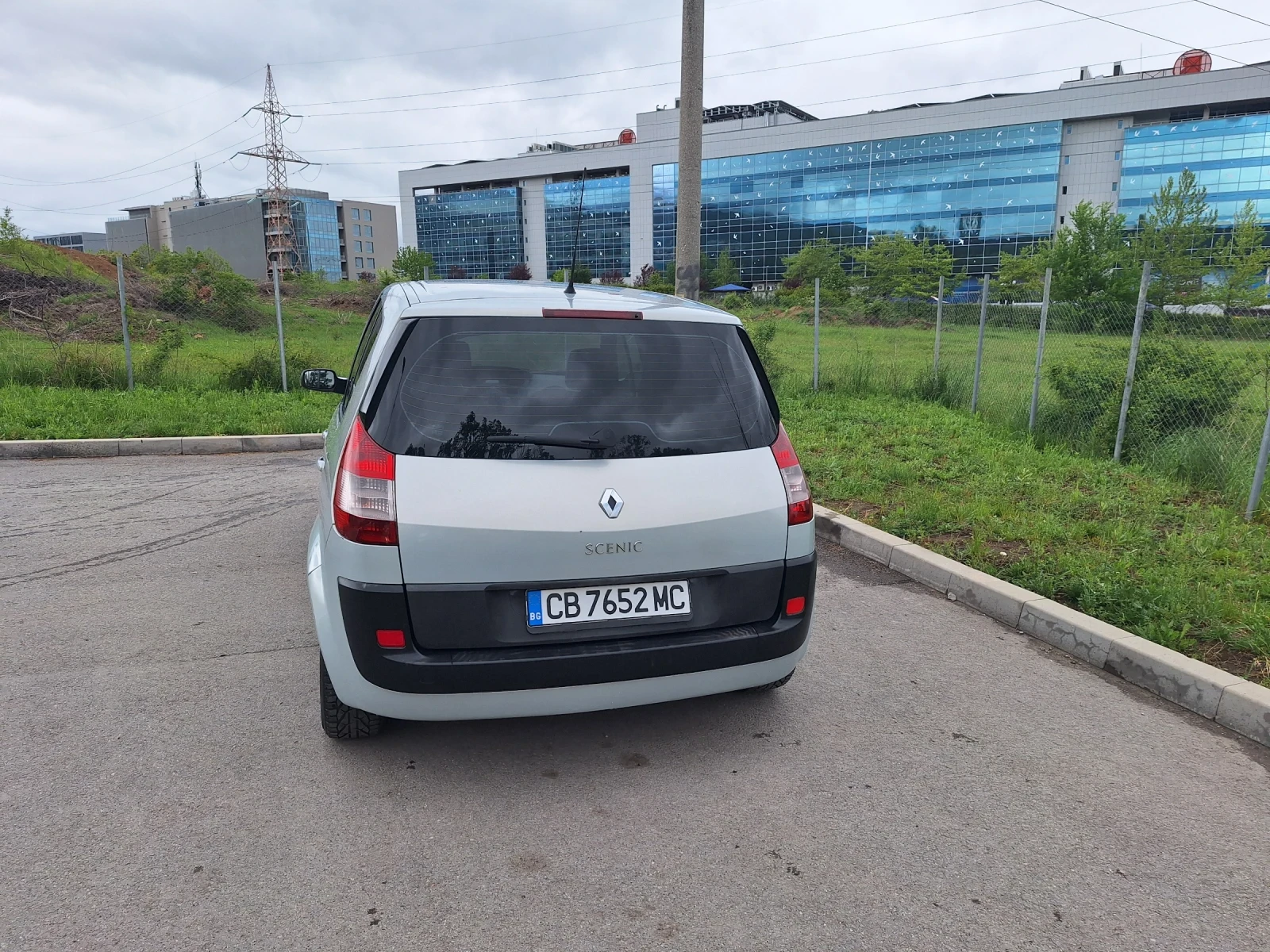 Renault Scenic, снимка 2 - Автомобили и джипове - 54581695