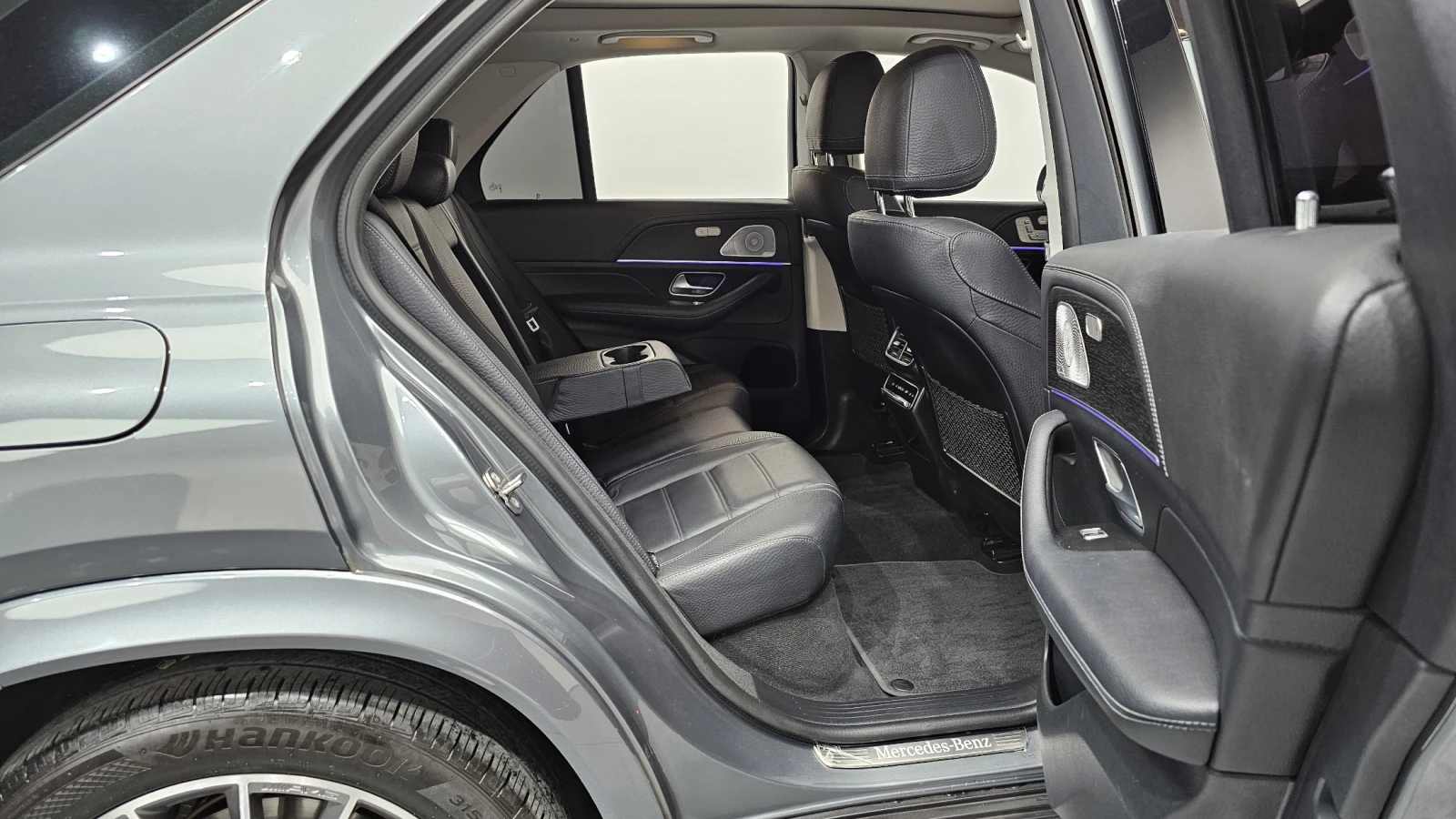Mercedes-Benz GLE 450 3.0 4MATIC, Distronic, HeadUP, 360-к., Обдухване., снимка 10 - Автомобили и джипове - 54643598