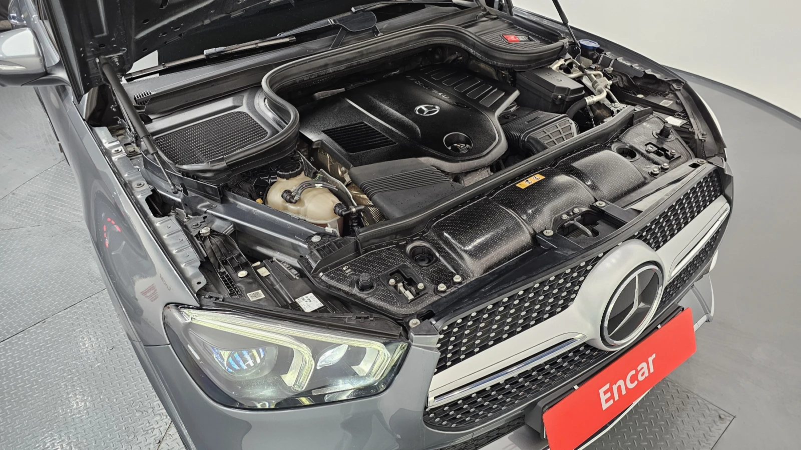 Mercedes-Benz GLE 450 3.0 4MATIC, Distronic, HeadUP, 360-к., Обдухване., снимка 5 - Автомобили и джипове - 54643598