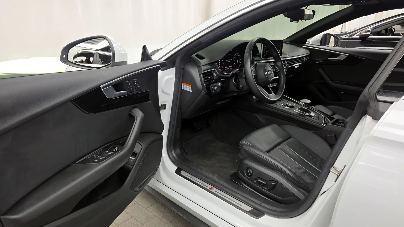 Audi A5 45 TFSI Quattro Premium Sportback, снимка 7 - Автомобили и джипове - 54736673