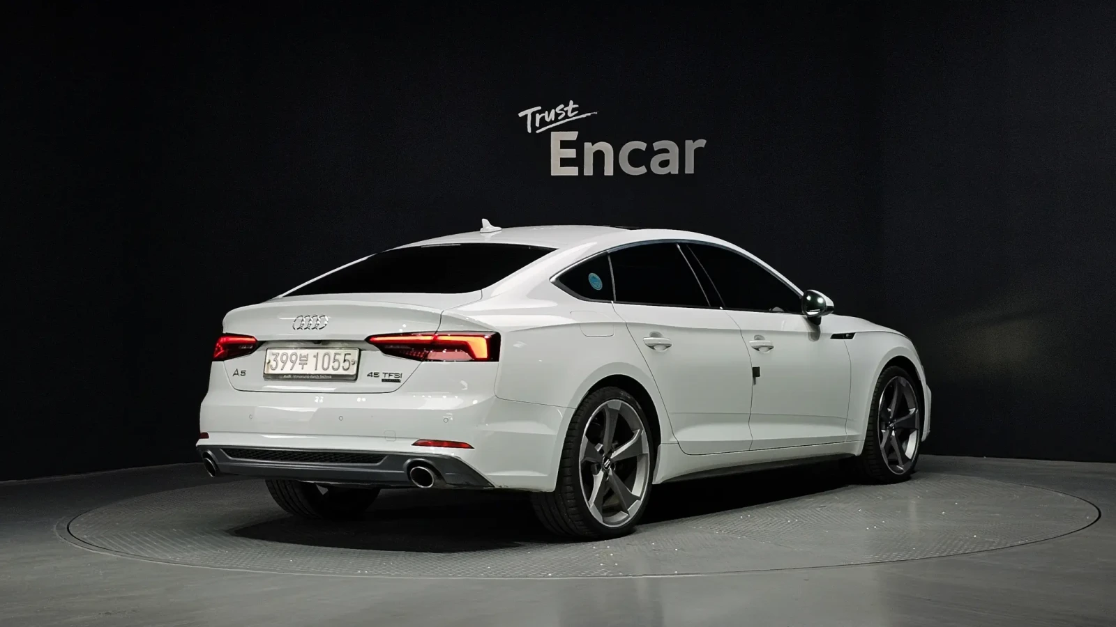 Audi A5 45 TFSI Quattro Premium Sportback, снимка 3 - Автомобили и джипове - 54736673