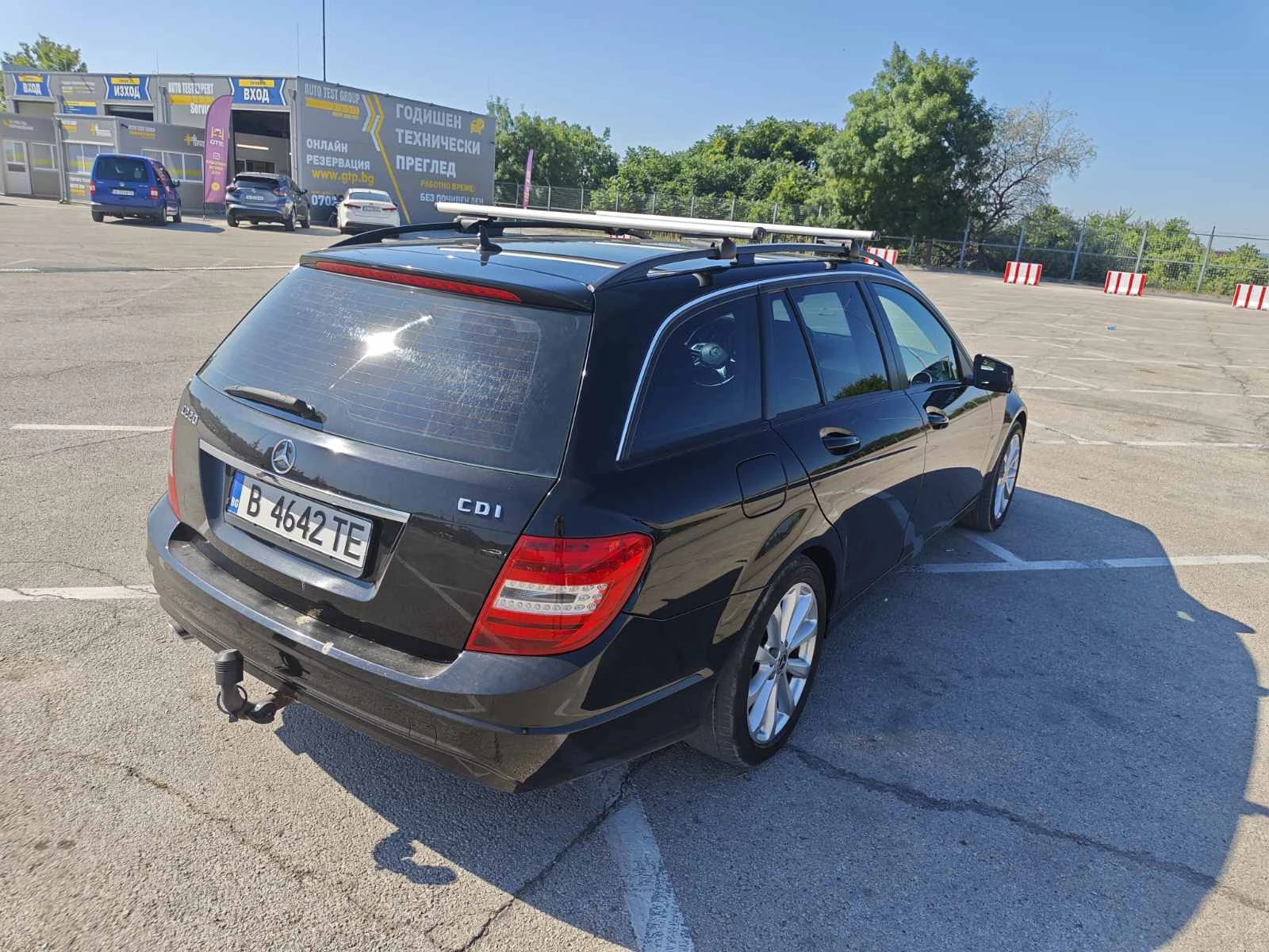 Mercedes-Benz C 220, снимка 5 - Автомобили и джипове - 55738277