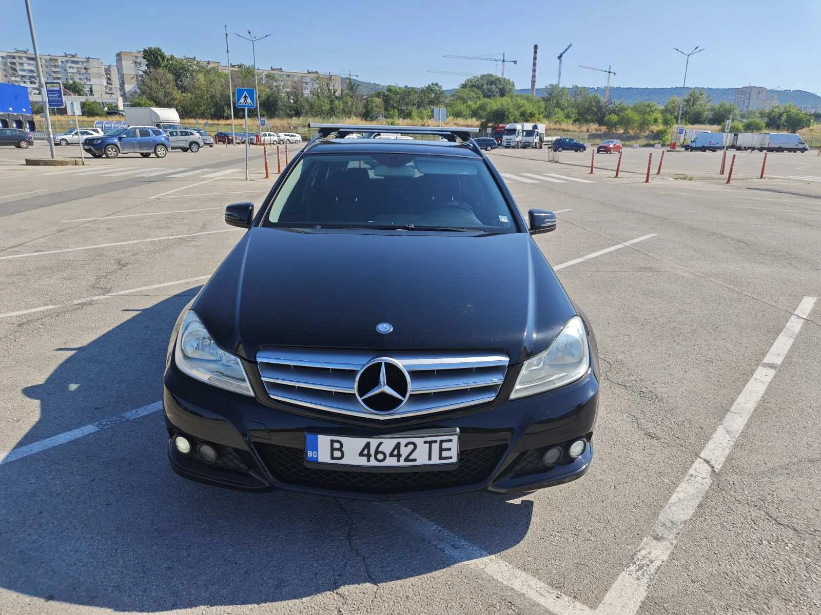 Mercedes-Benz C 220, снимка 2 - Автомобили и джипове - 55738277