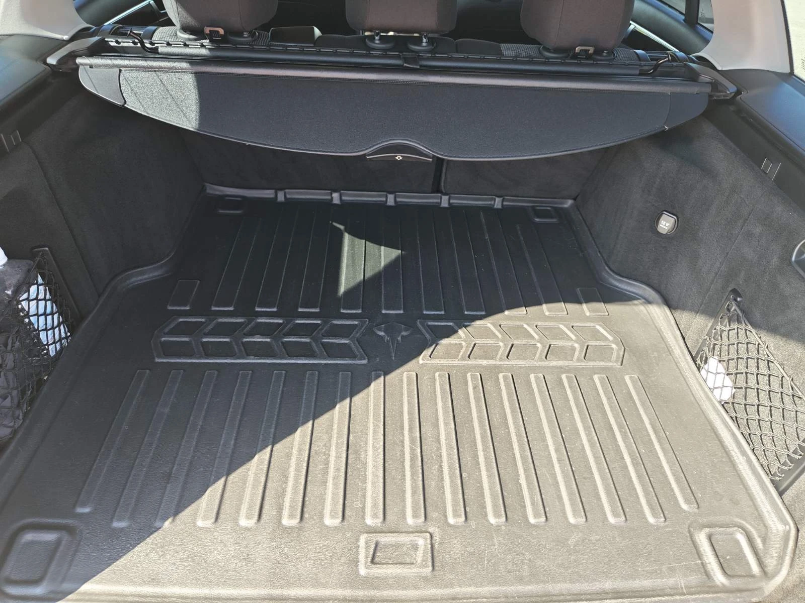 Mercedes-Benz C 220, снимка 11 - Автомобили и джипове - 55738277