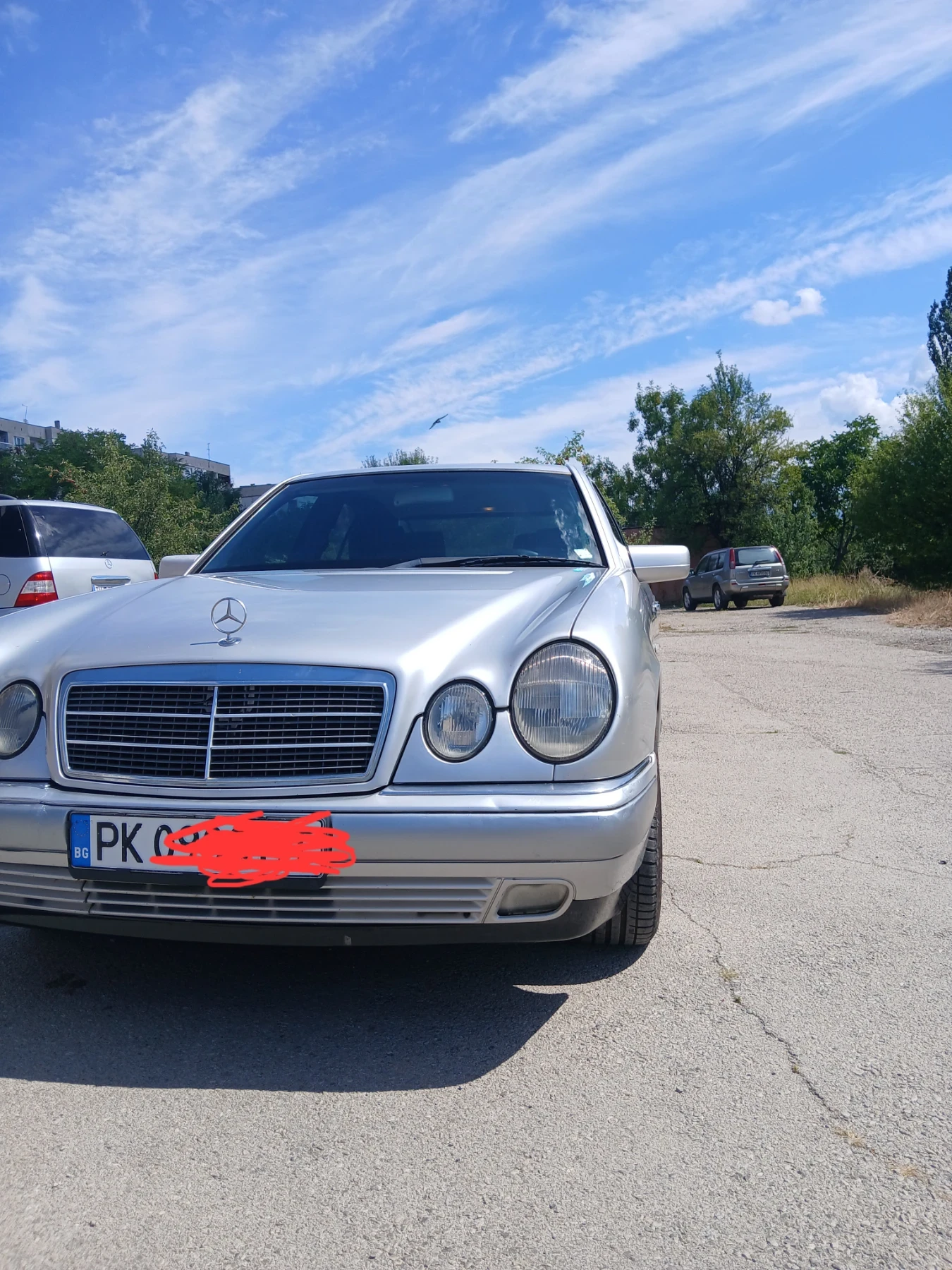 Mercedes-Benz E 200