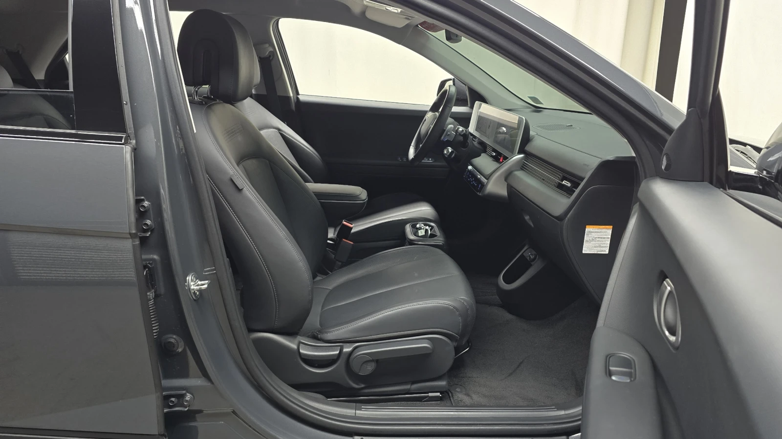 Hyundai Ioniq 5 2024* FACELIFT* EXCLUSIVE* LONG RANGE* ОБДУХ* DIS, снимка 14 - Автомобили и джипове - 55977494
