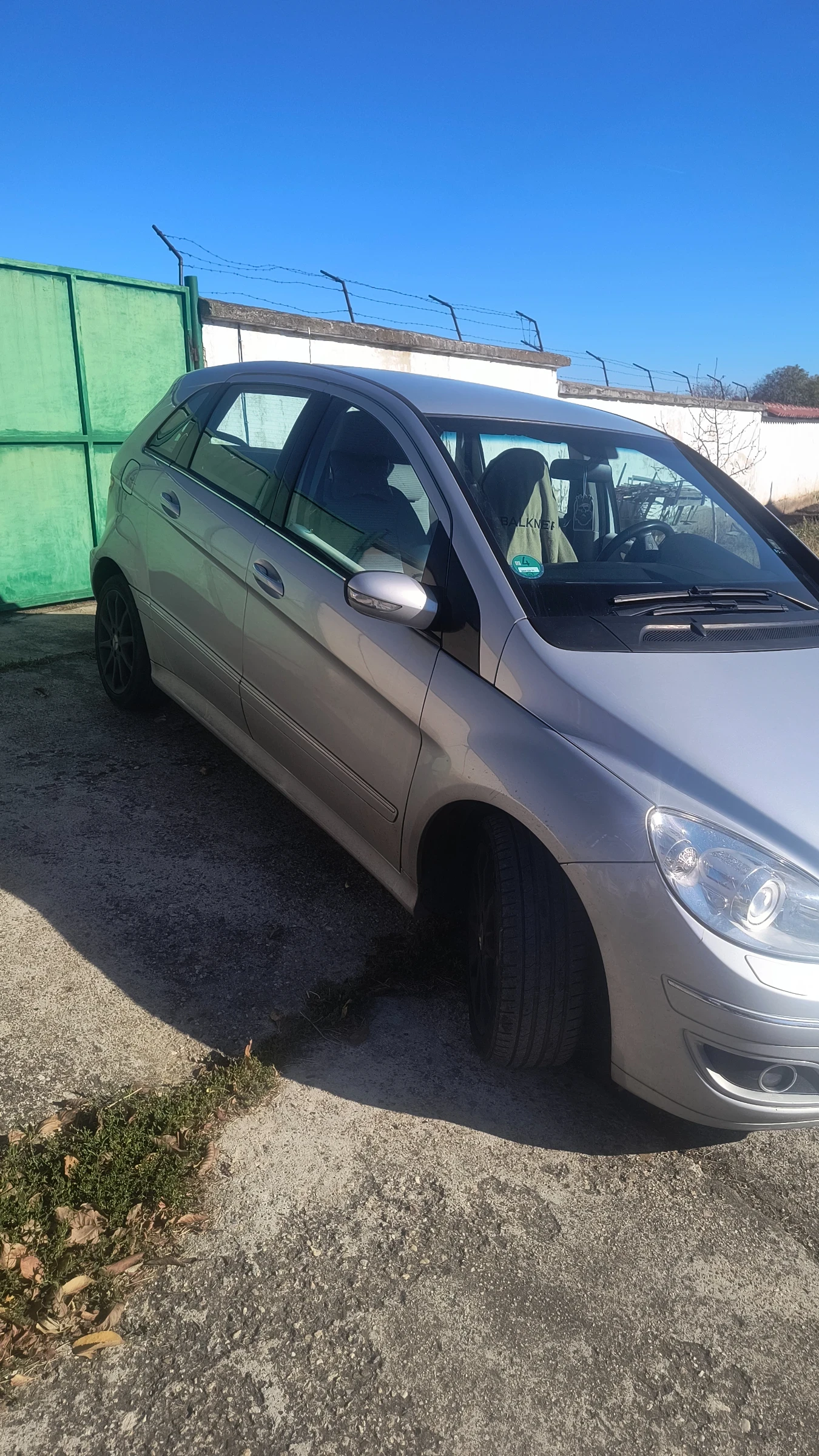 Mercedes-Benz B 200, снимка 2 - Автомобили и джипове - 56706552