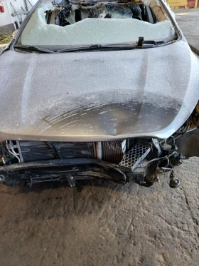 Hyundai IX35 1.7crdi - 200 € / 391.17 лв. - 68175759 2