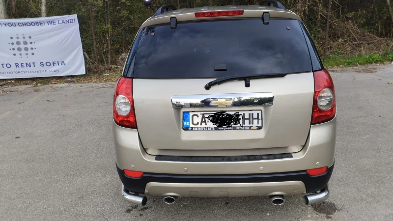 Chevrolet Captiva, снимка 10 - Автомобили и джипове - 47458958