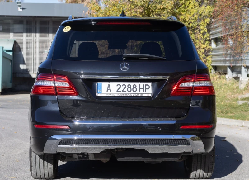 Mercedes-Benz ML 350 ML350d AMG 4Matic 7G Led Navi Xenon Leder Infrared, снимка 5 - Автомобили и джипове - 47879890