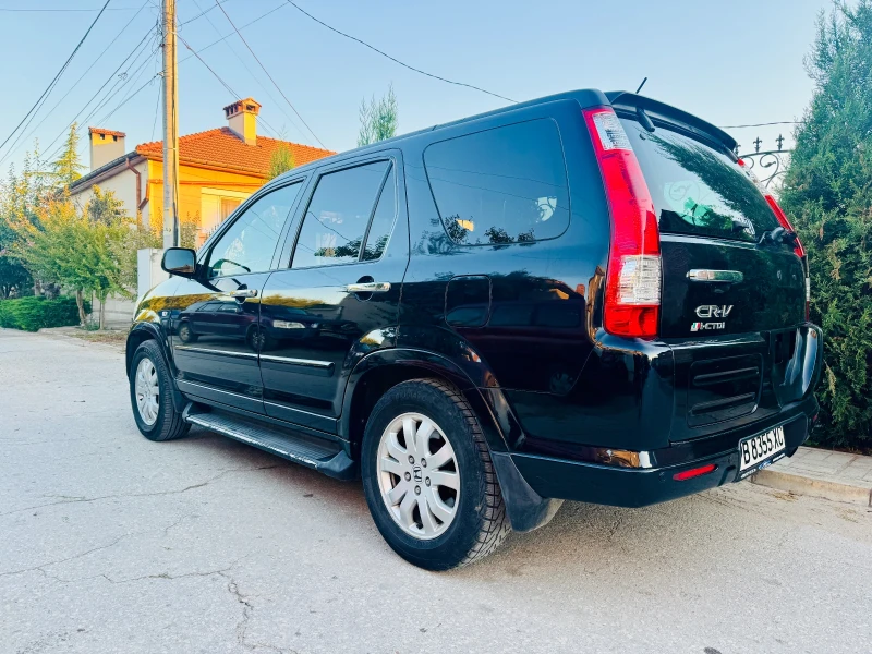 Honda Cr-v Executive, снимка 5 - Автомобили и джипове - 52372231