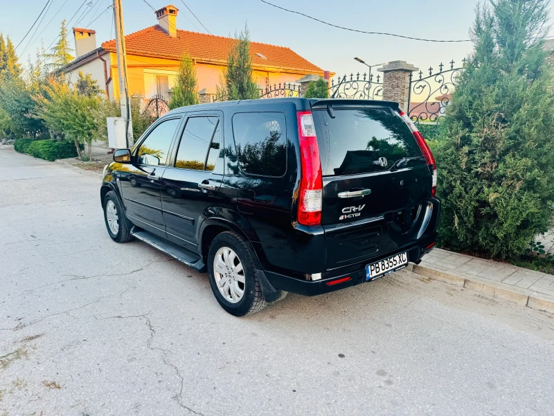 Honda Cr-v Executive, снимка 4 - Автомобили и джипове - 52372231