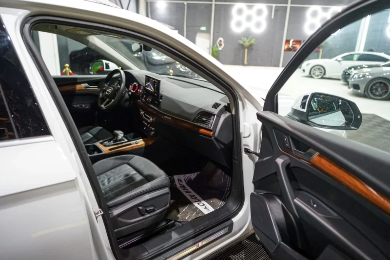 Audi Q5 45TFSI QUATTRO MATRIX FULL S LINE ЛИЗИНГ 100%, снимка 13 - Автомобили и джипове - 52731747