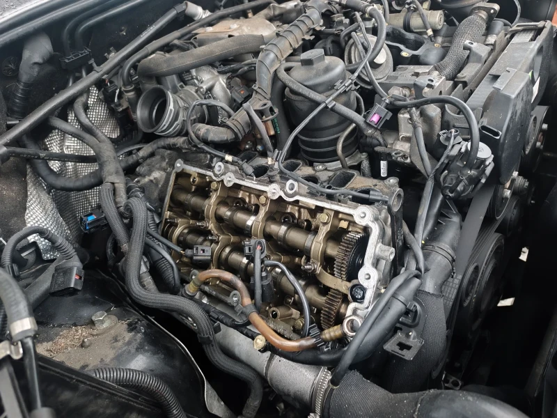 VW Touareg 3.0tdi, снимка 14 - Автомобили и джипове - 53274163