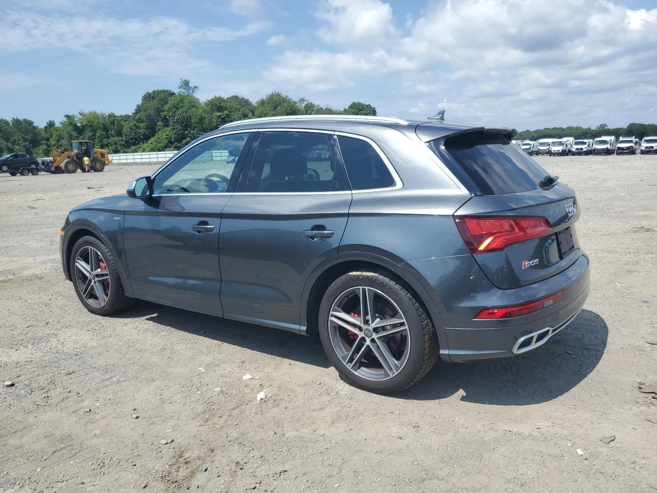 Audi SQ5 4x4* ПОДГРЕВИ* видео на двигателя - изображение 2