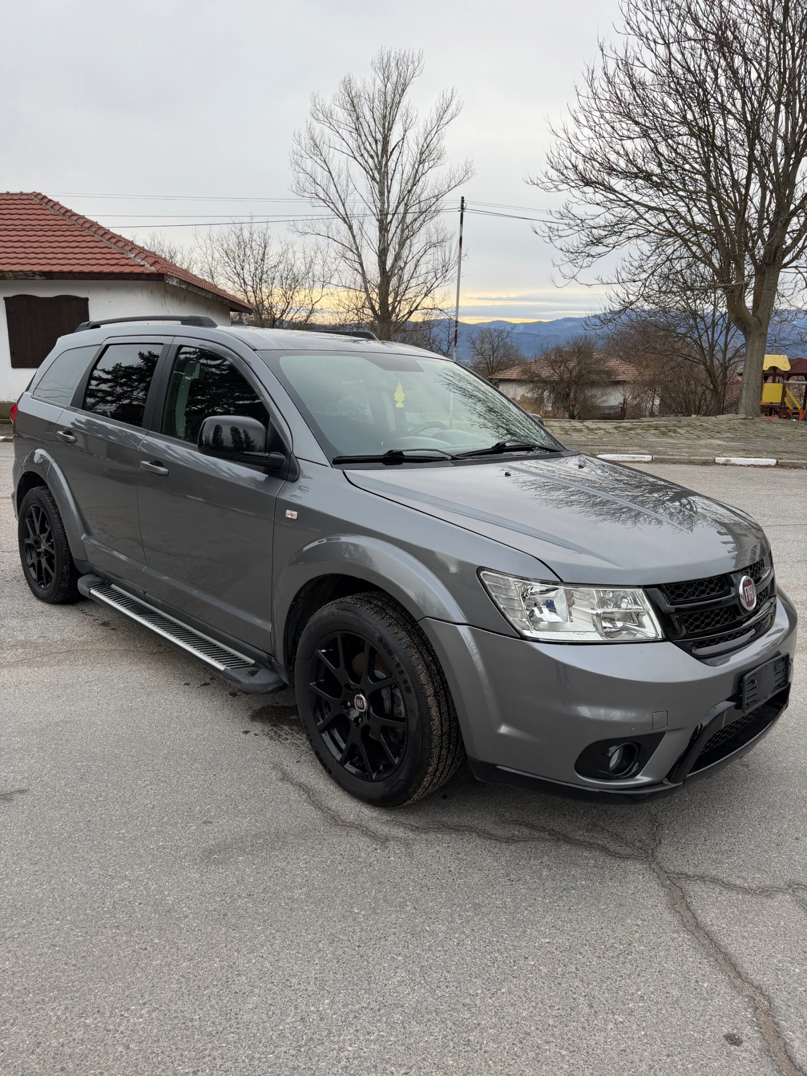 Fiat Freemont 2.0d 170�� 6+ 1 keyless | Mobile.bg � ����������� 1