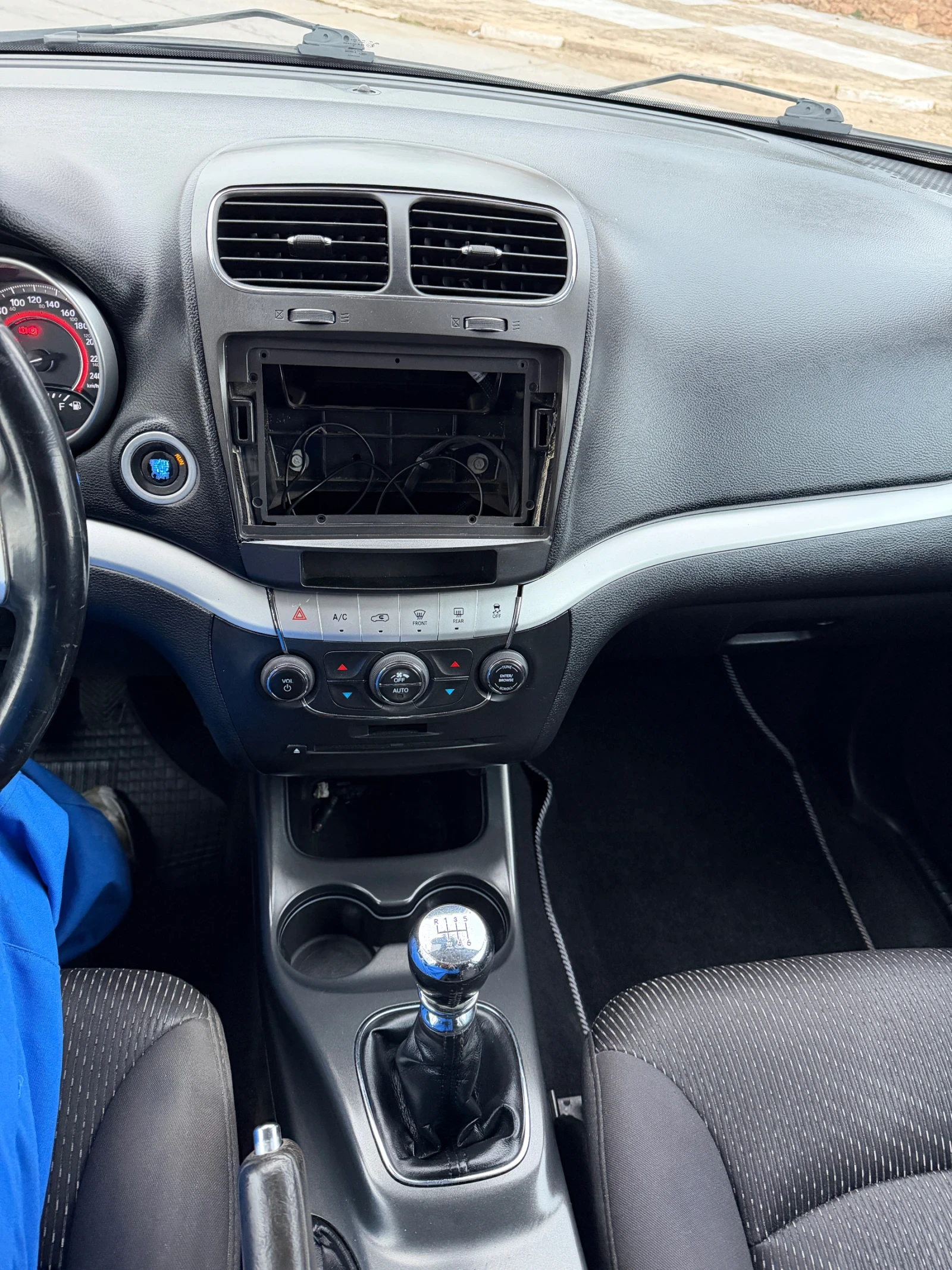 Fiat Freemont 2.0d 170�� 6+ 1 keyless | Mobile.bg � ����������� 14