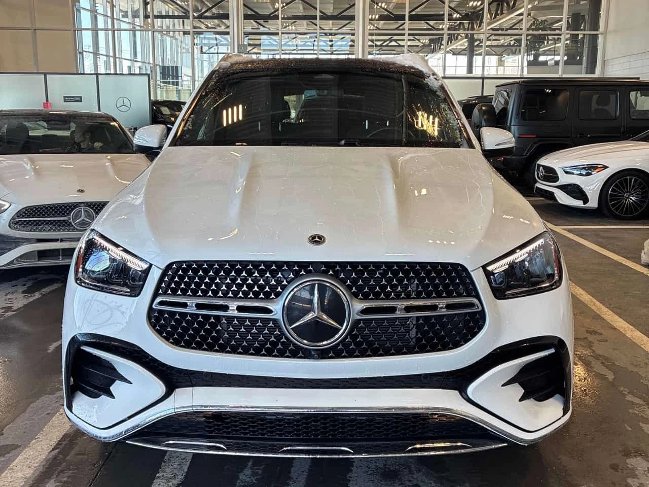 Mercedes-Benz GLE 350 AMG Line/PANO/360/ПРЕДСТАВИТЕЛСТВО НА MERCEDES  - изображение 2