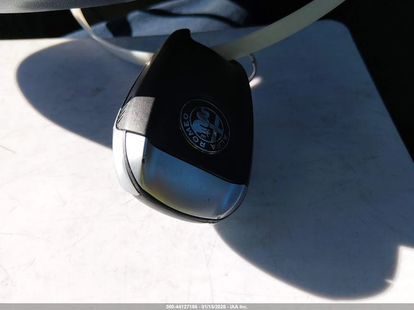 Alfa Romeo Stelvio Veloce Awd, снимка 11 - Автомобили и джипове - 53715725