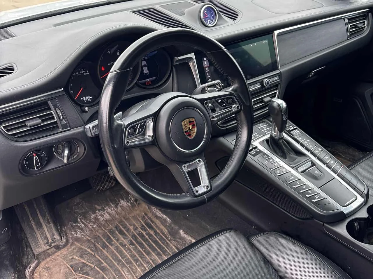 Porsche Macan GTS/BOSE/ДИСТРОНИК/ПАНОРАМА/ОБДУХВАНЕ/+ ГУМИ, снимка 7 - Автомобили и джипове - 54033622