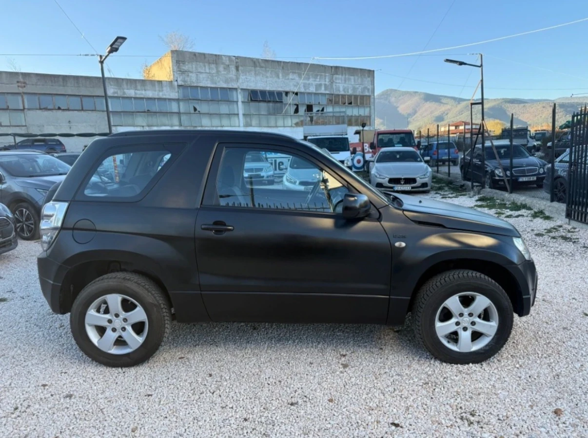 Suzuki Grand vitara 1.9 Дизел, 4х4, Климатик, снимка 5 - Автомобили и джипове - 54416993