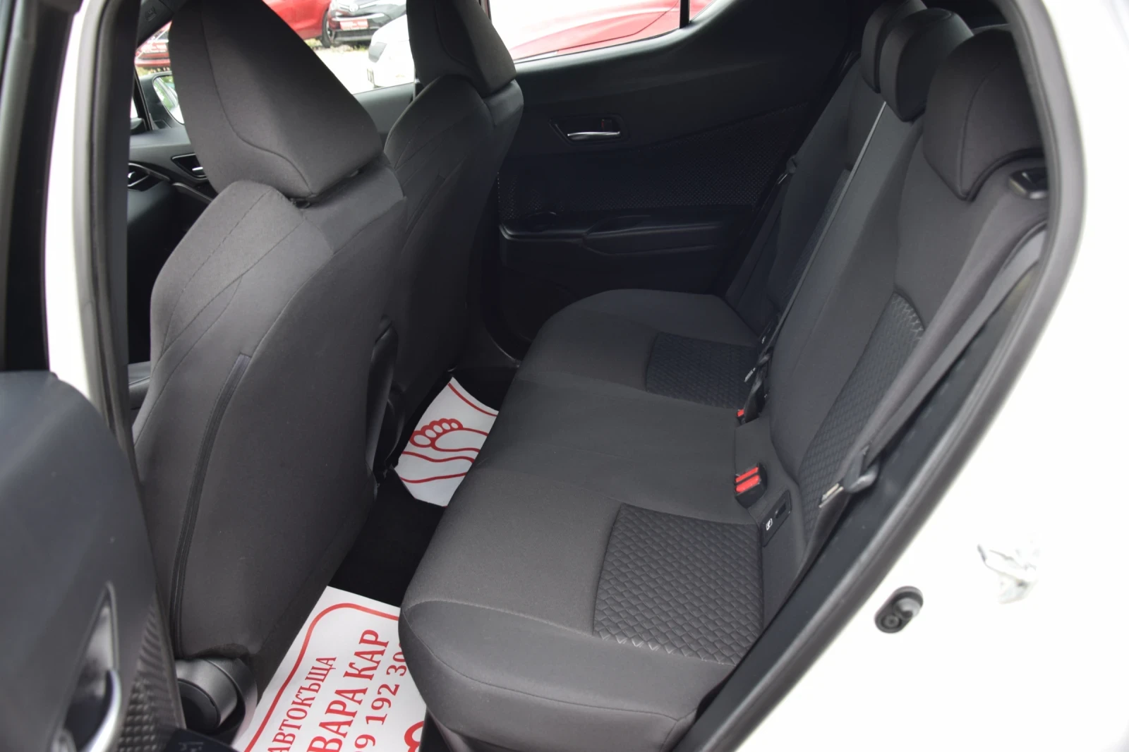 Toyota C-HR 1.8 hybrid , снимка 10 - Автомобили и джипове - 54879591