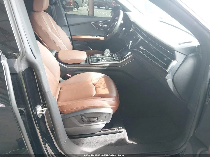 Audi Q8 PREMIUM+ Автокредит Цена до България, снимка 10 - Автомобили и джипове - 55134286