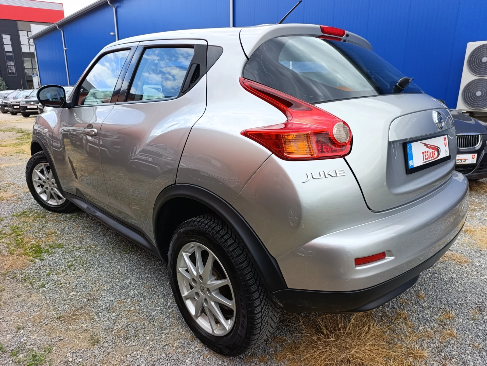 Nissan Juke 1.6i tekna 117k.c., снимка 8 - Автомобили и джипове - 55260659