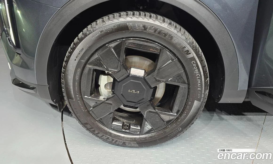 Kia Sportage Gasoline 1.6 Turbo 2WD Signature X Line, снимка 5 - Автомобили и джипове - 56096036