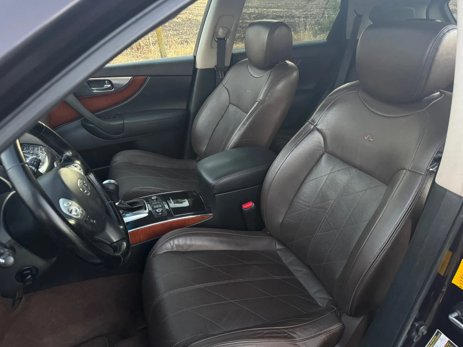 Infiniti Fx 50, снимка 11 - Автомобили и джипове - 56722724