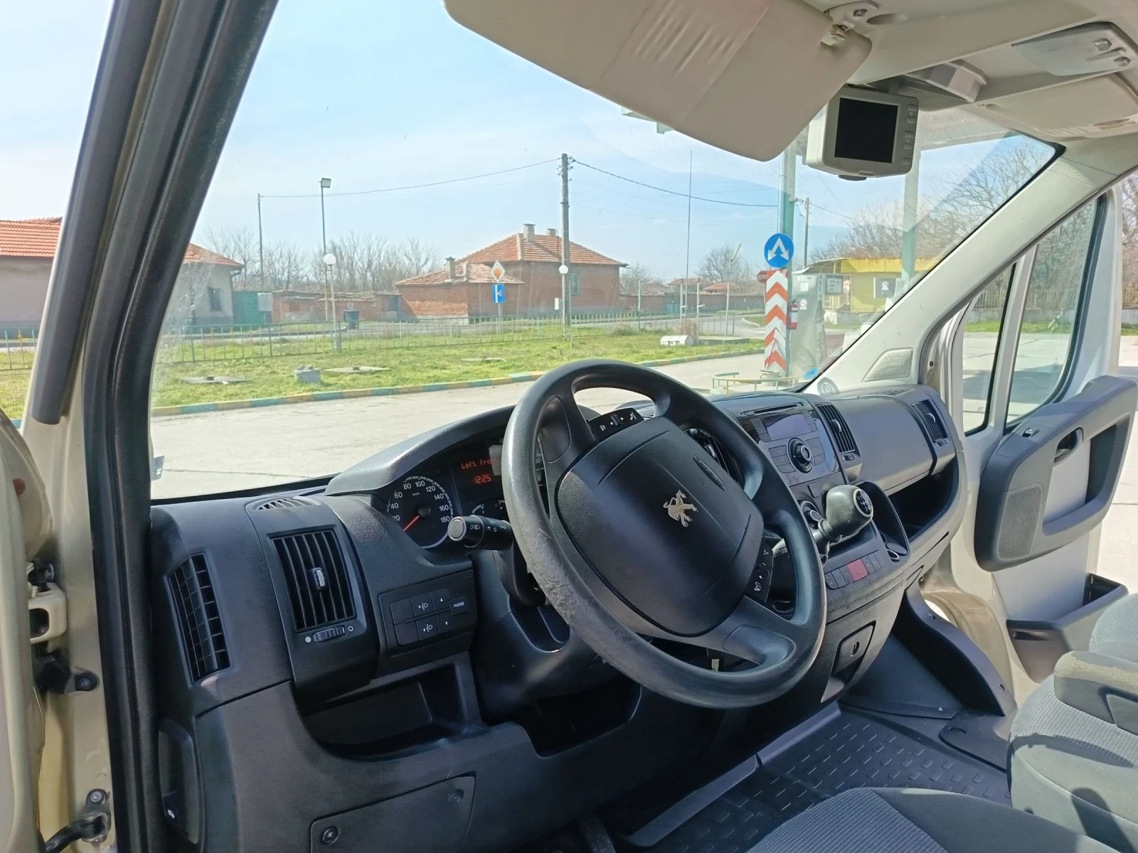 Peugeot Boxer 2.2, снимка 8 - Бусове и автобуси - 53813014