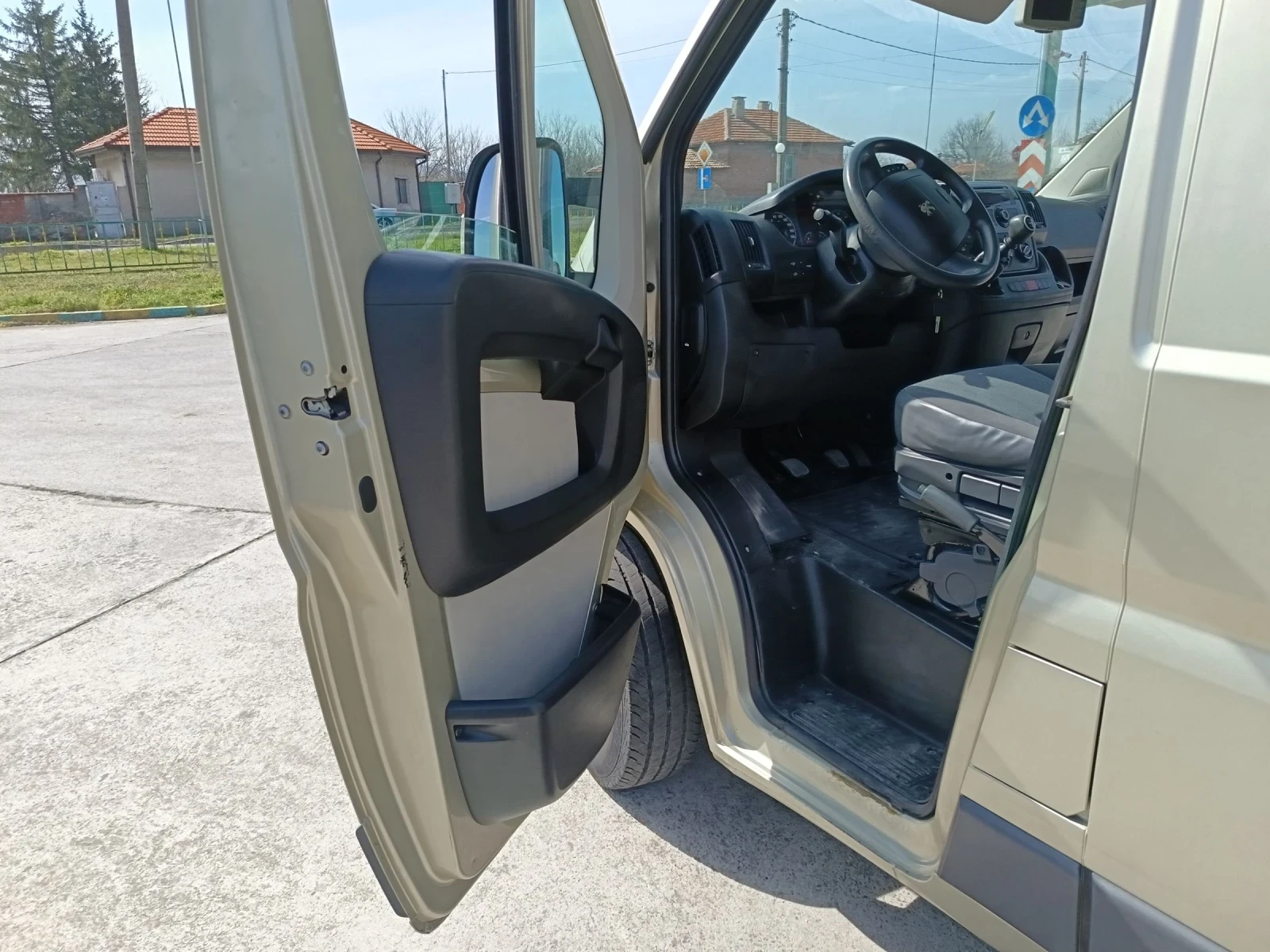 Peugeot Boxer 2.2, снимка 9 - Бусове и автобуси - 53813014