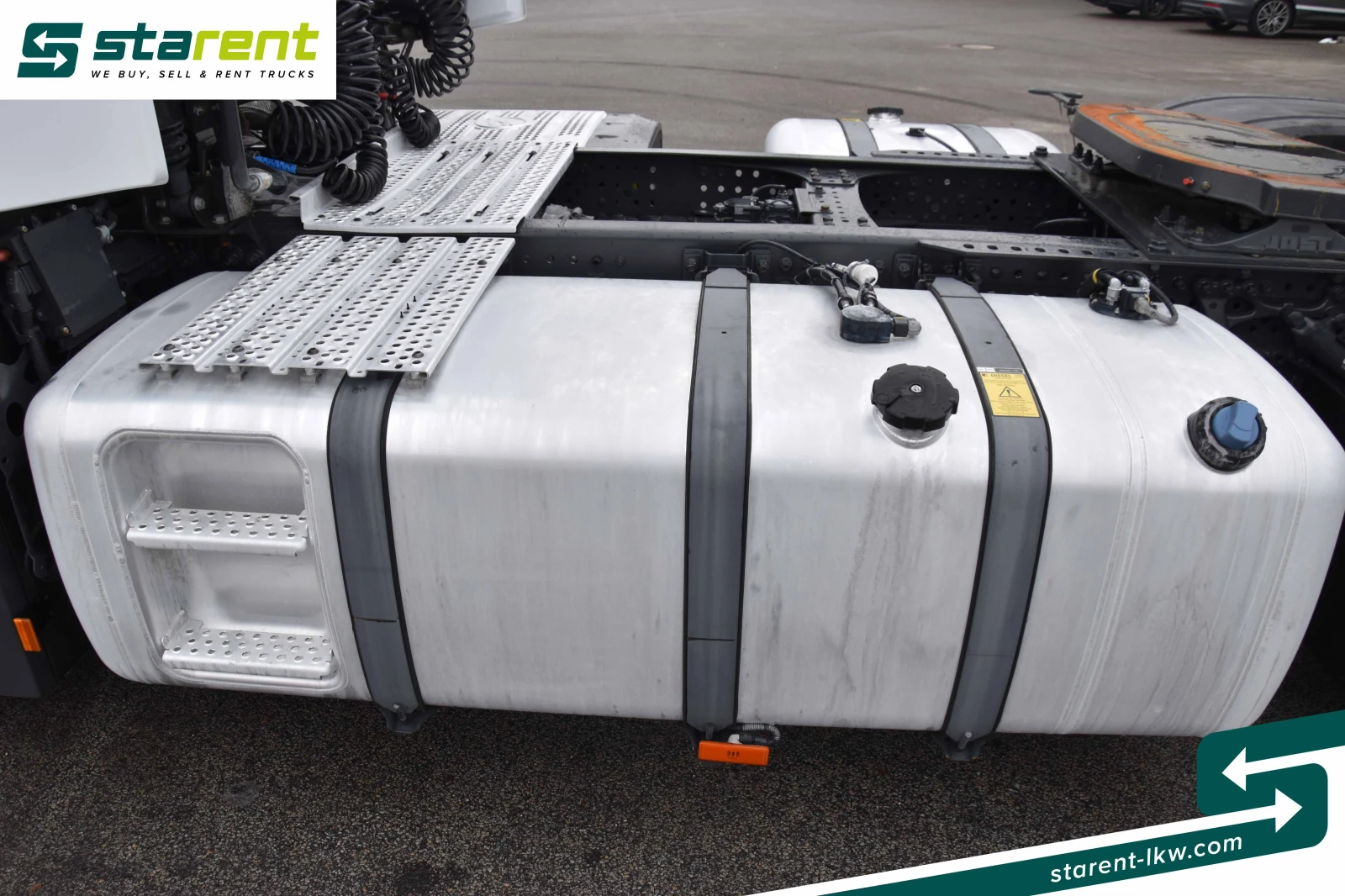 Mercedes-Benz Actros SZM25125 - изображение 10