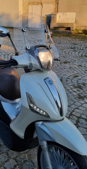 Piaggio Beverly 300ie, снимка 2