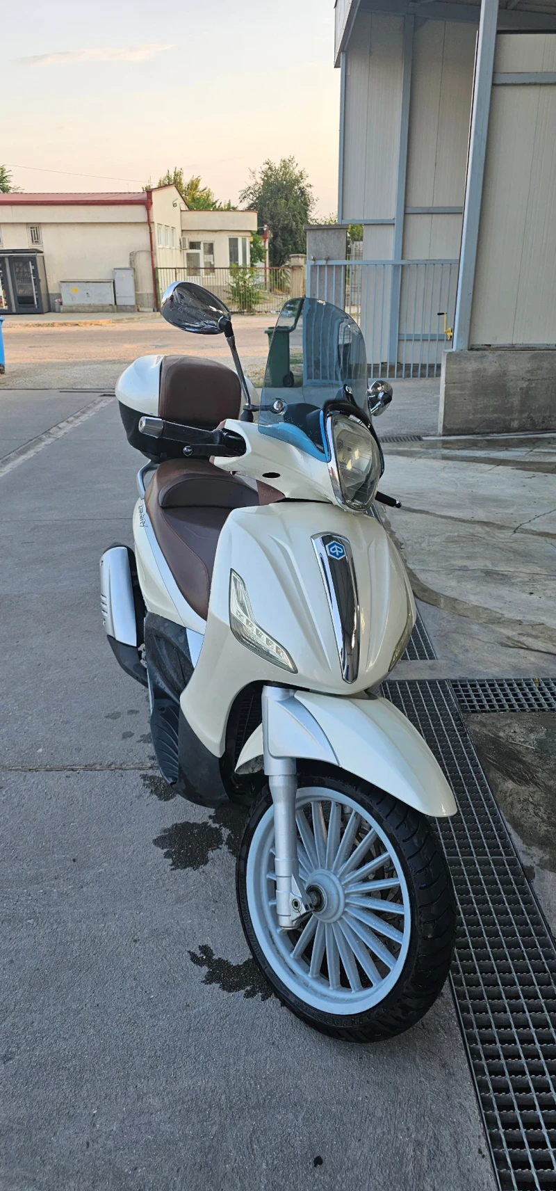 Piaggio Beverly 300ie, снимка 1 - Мотоциклети и мототехника - 48887716