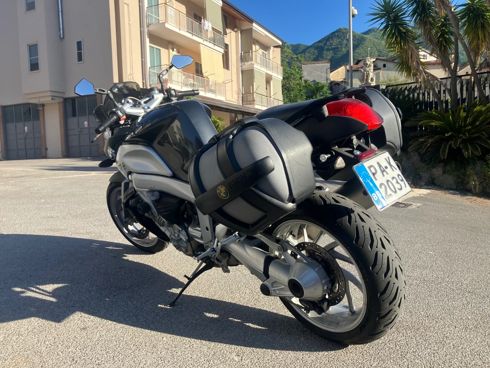 BMW K 1200R, снимка 5 - Мотоциклети и мототехника - 54979456