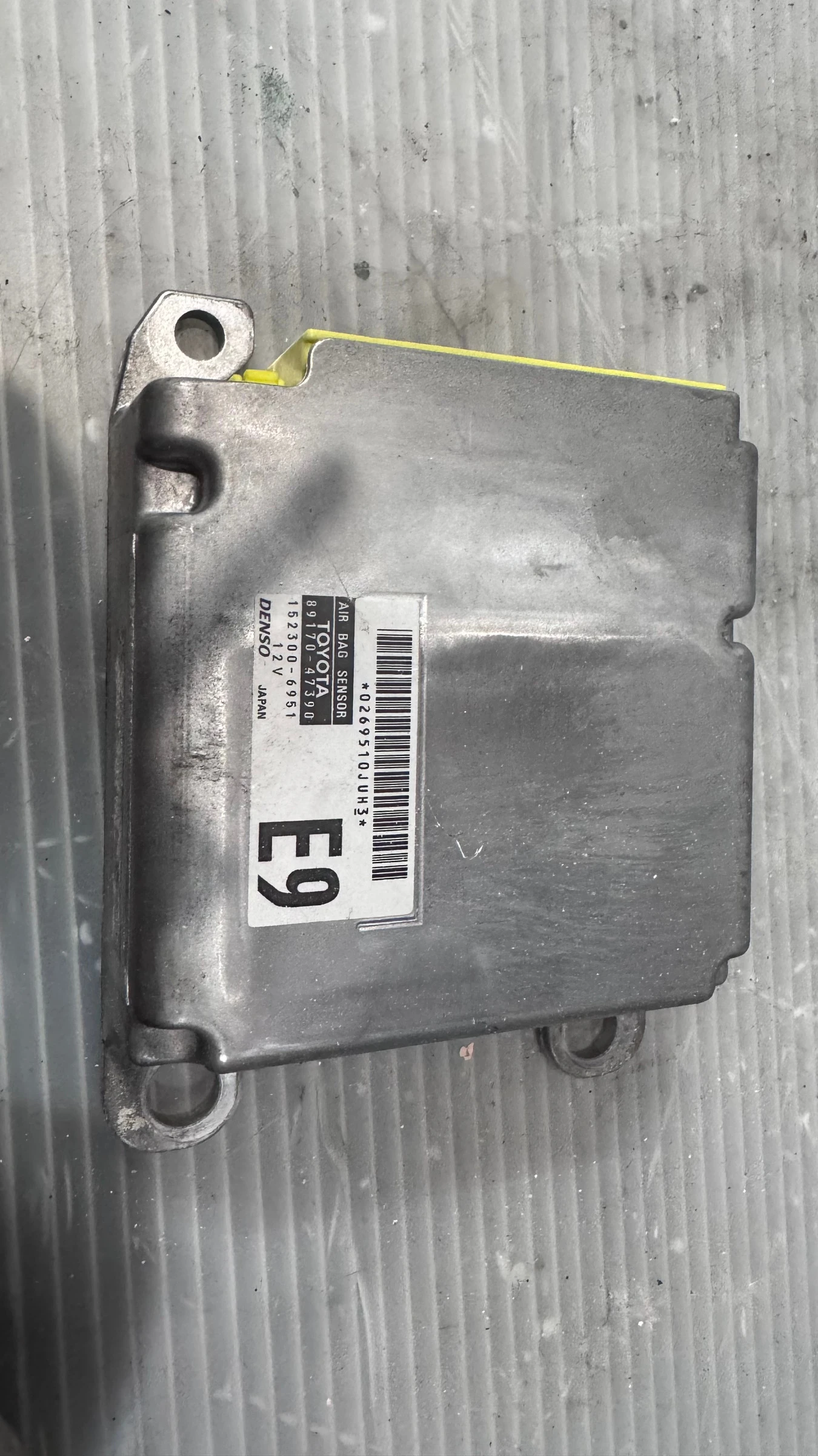 Airbag  /  /  a Toyota Prius - 89170-47390 / 152300-6951 | Mobile.bg   1