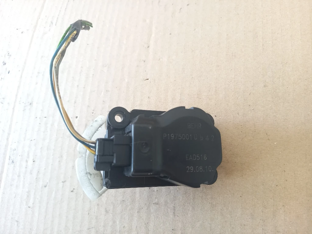 �� ����� ����� ���� 5008 1.6��� (4) | Mobile.bg � ����������� 1