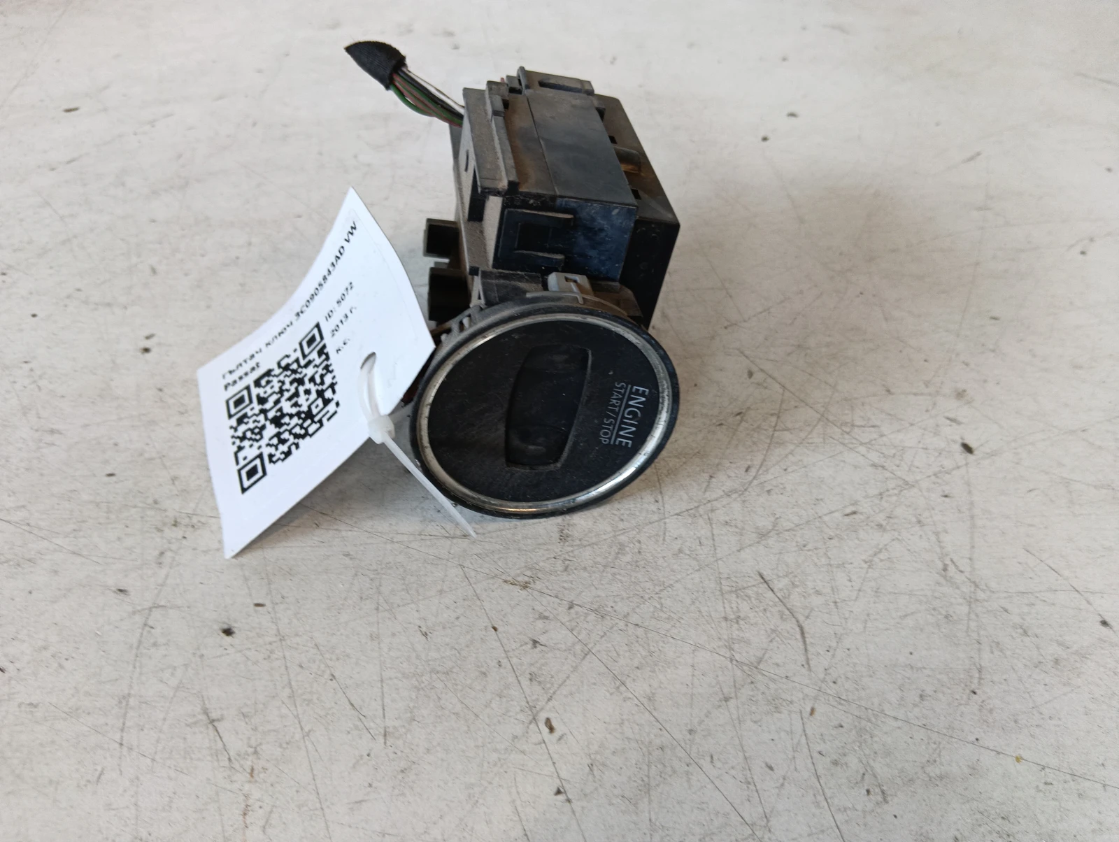 гълтач ключ 3C0905843AD VW Passat