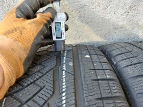 Гуми Зимни 225/40R18, снимка 4