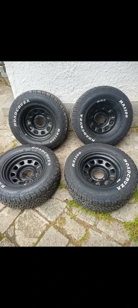 ����� �� �������� �� ���� � ������ 245/70R16 �� Nissan Terrano