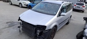 VW Touran DSG 6скорости3Броя, снимка 8