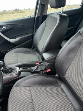Opel Astra J Sports Tourer 1.7 cdti 110ks, снимка 12
