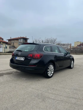 Opel Astra J Sports Tourer 1.7 cdti 110ks, снимка 4
