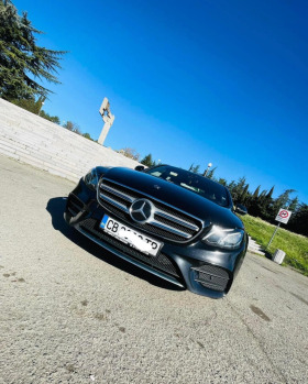 Mercedes-Benz E 400, снимка 1 - Автомобили и джипове - 45754473