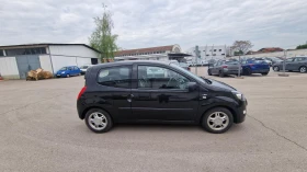 Обява за продажба на Renault Twingo ~7 500 лв. - изображение 2
