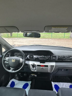 Honda Fr-v GAZ, снимка 7