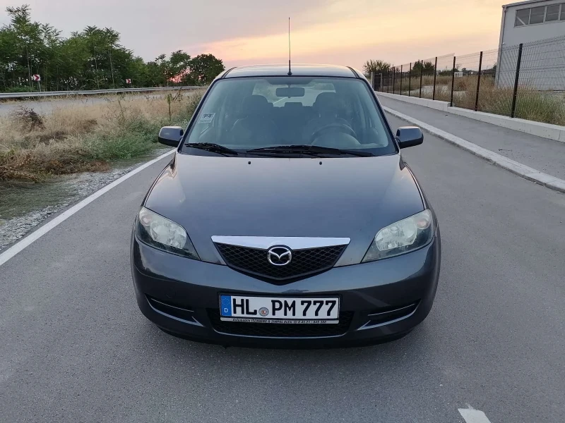 Mazda 2, снимка 1 - Автомобили и джипове - 46922027