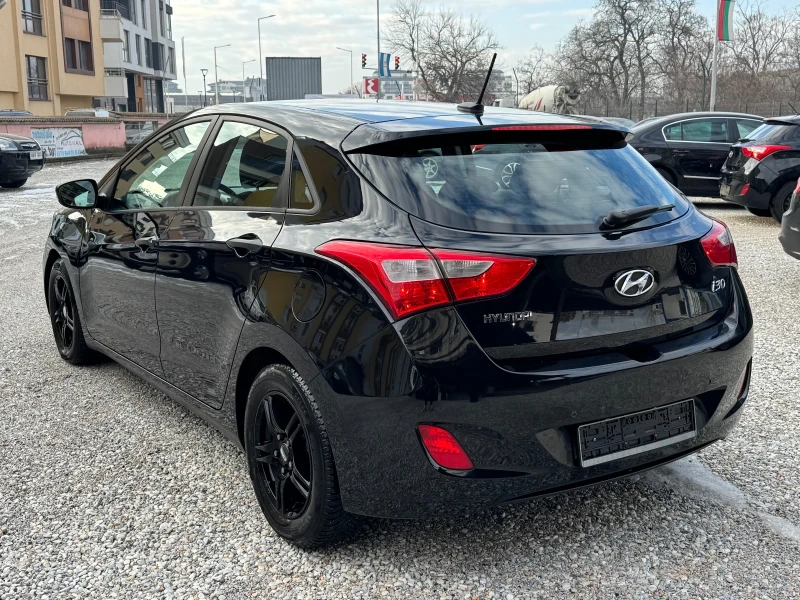 Hyundai I30 1.4i* ГАЗОВ ИНЖ* 100 kc* ВИГАЦИЯ* КАМЕРА* EURO 5B, снимка 8 - Автомобили и джипове - 48787517